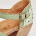 <b>Notice</b>: Undefined variable: alt_image in <b>/www/wwwroot/www.clothlars.com/vqmod/vqcache/vq2-catalog_view_theme_fastor_template_product_product.tpl</b> on line <b>162</b>Women Flower Pattern D'Orsay Round Toe Ankle Strap Comfy Casual Heels Pumps